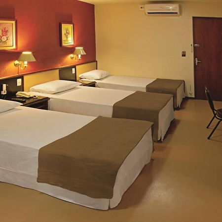 Lira Hotel Kurytyba Zewnętrze zdjęcie