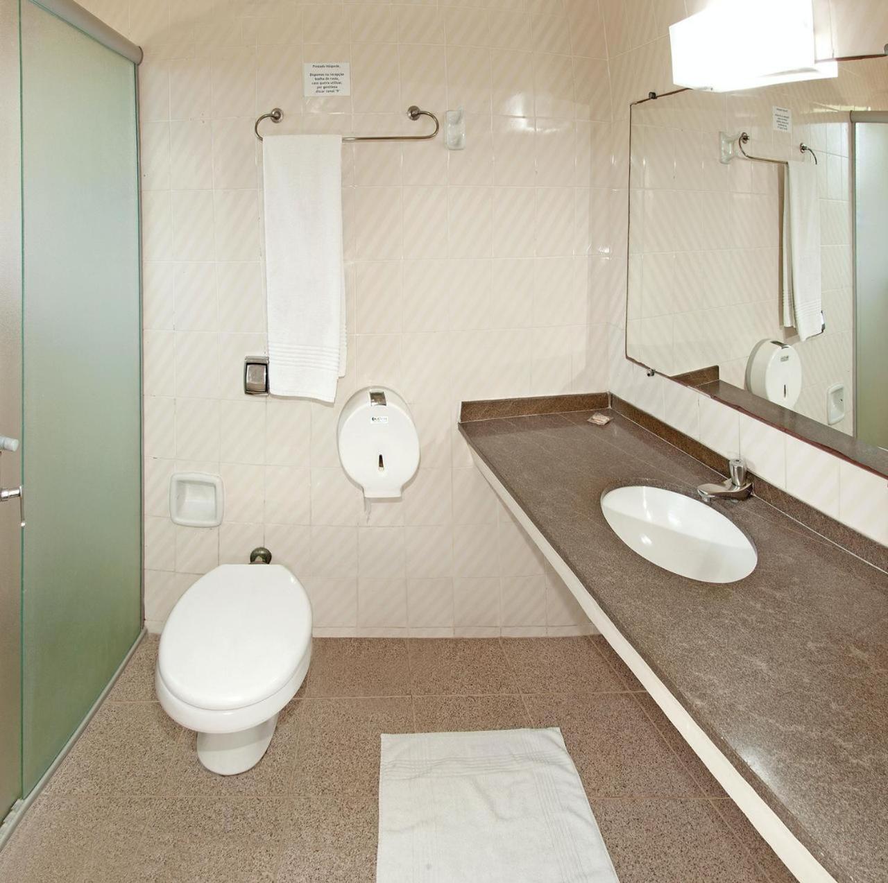 Lira Hotel Kurytyba Zewnętrze zdjęcie